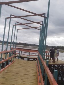 Wisata Danau Ayamaru Teluk Johwatir